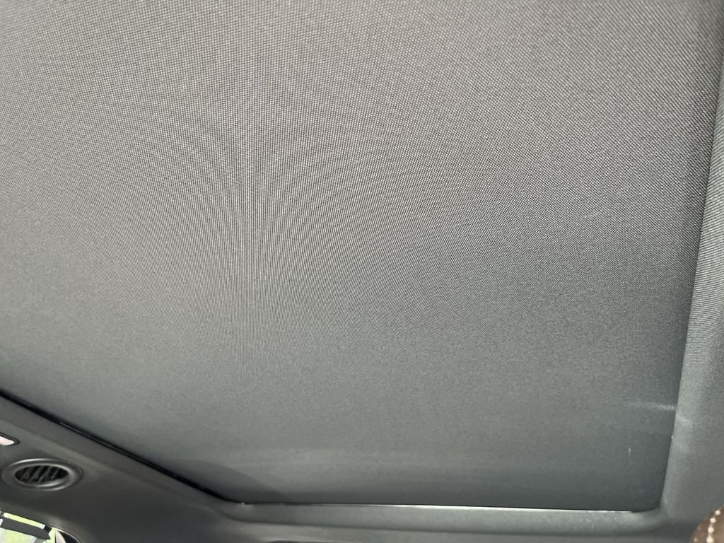 Used 2021 White Ford King Ranch image 22