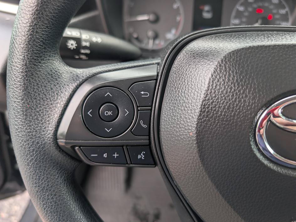 Used 2025 Underground Toyota LE image 15