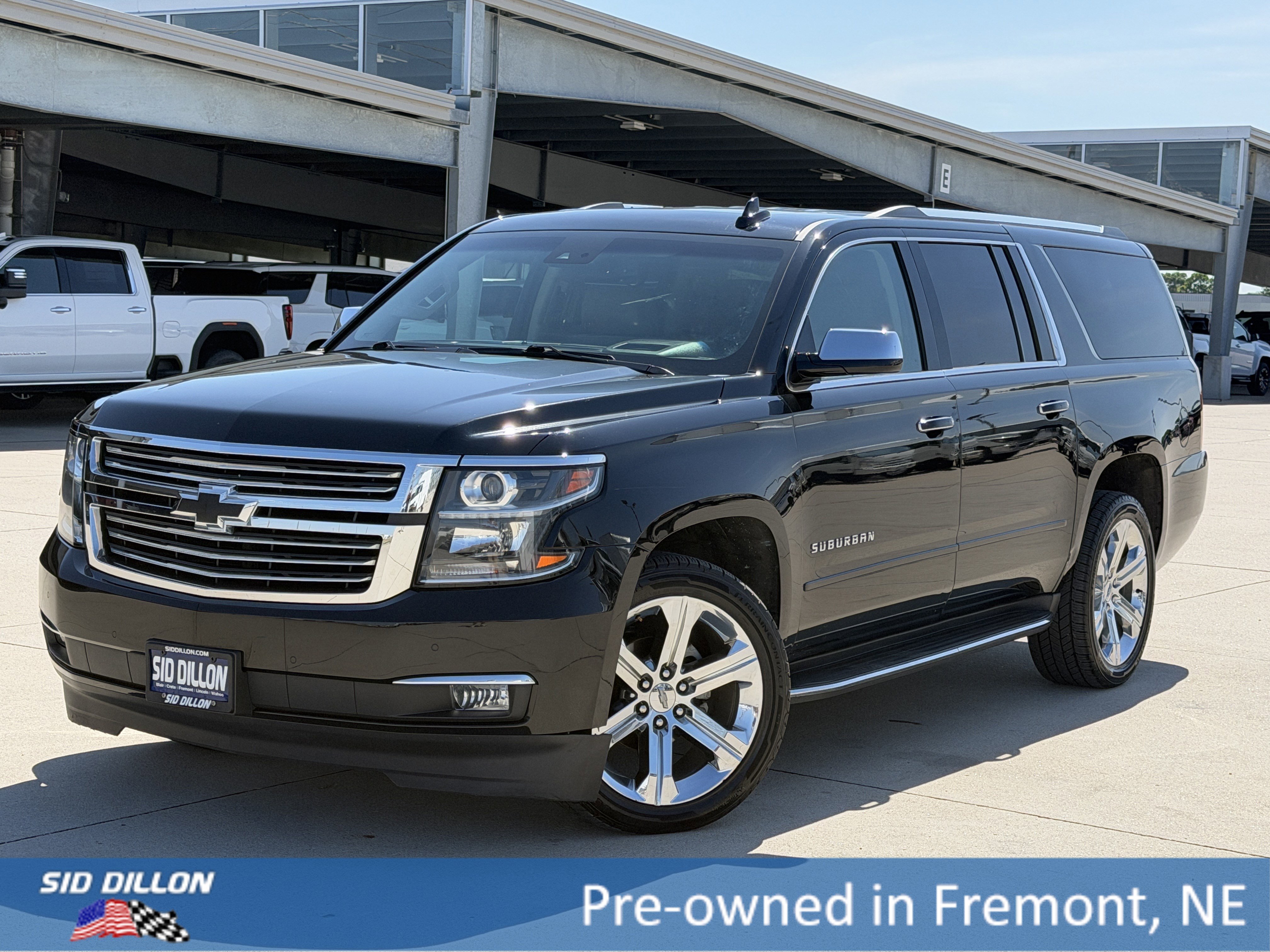2017 Chevrolet Suburban 4WD 1500 Premier's photo