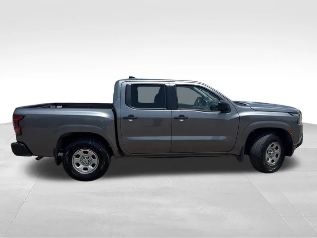 Used 2024 Gray Nissan S image 8