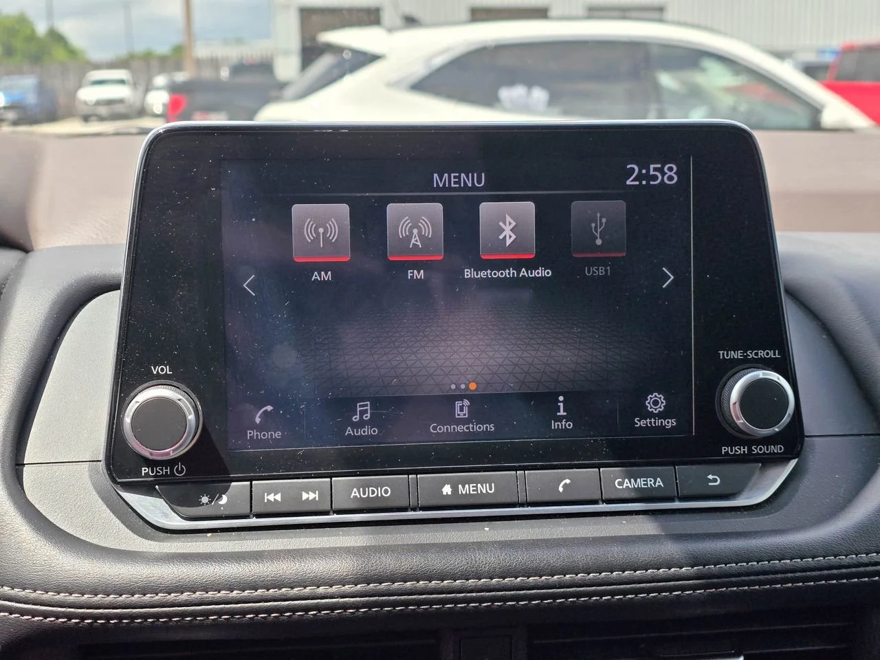 Used 2023  Nissan S image 16