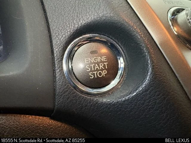Used 2013  Lexus 350 image 30
