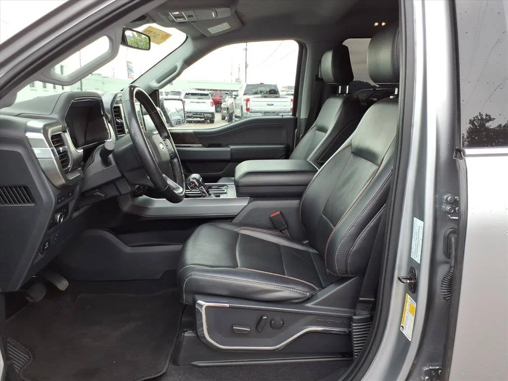 Used 2023 Iconic Silver Metallic Ford LARIAT image 12