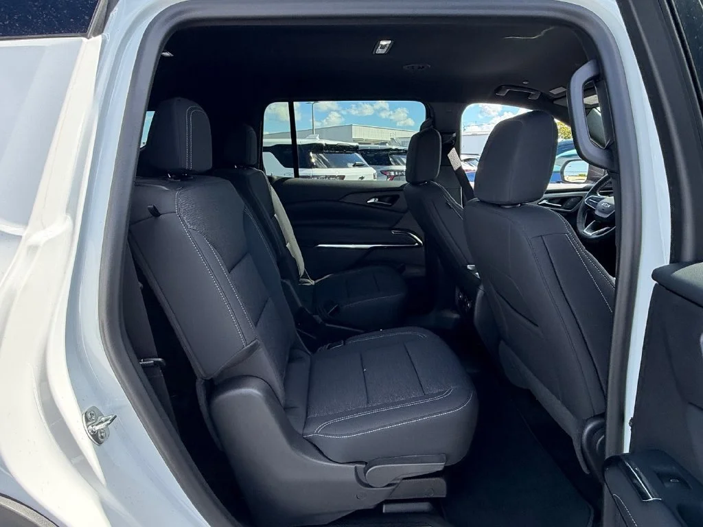 New 2026 Summit White Chevrolet LT image 15