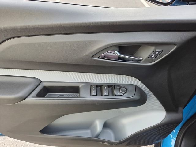 New 2027 Marina Blue Metallic Chevrolet LT image 9