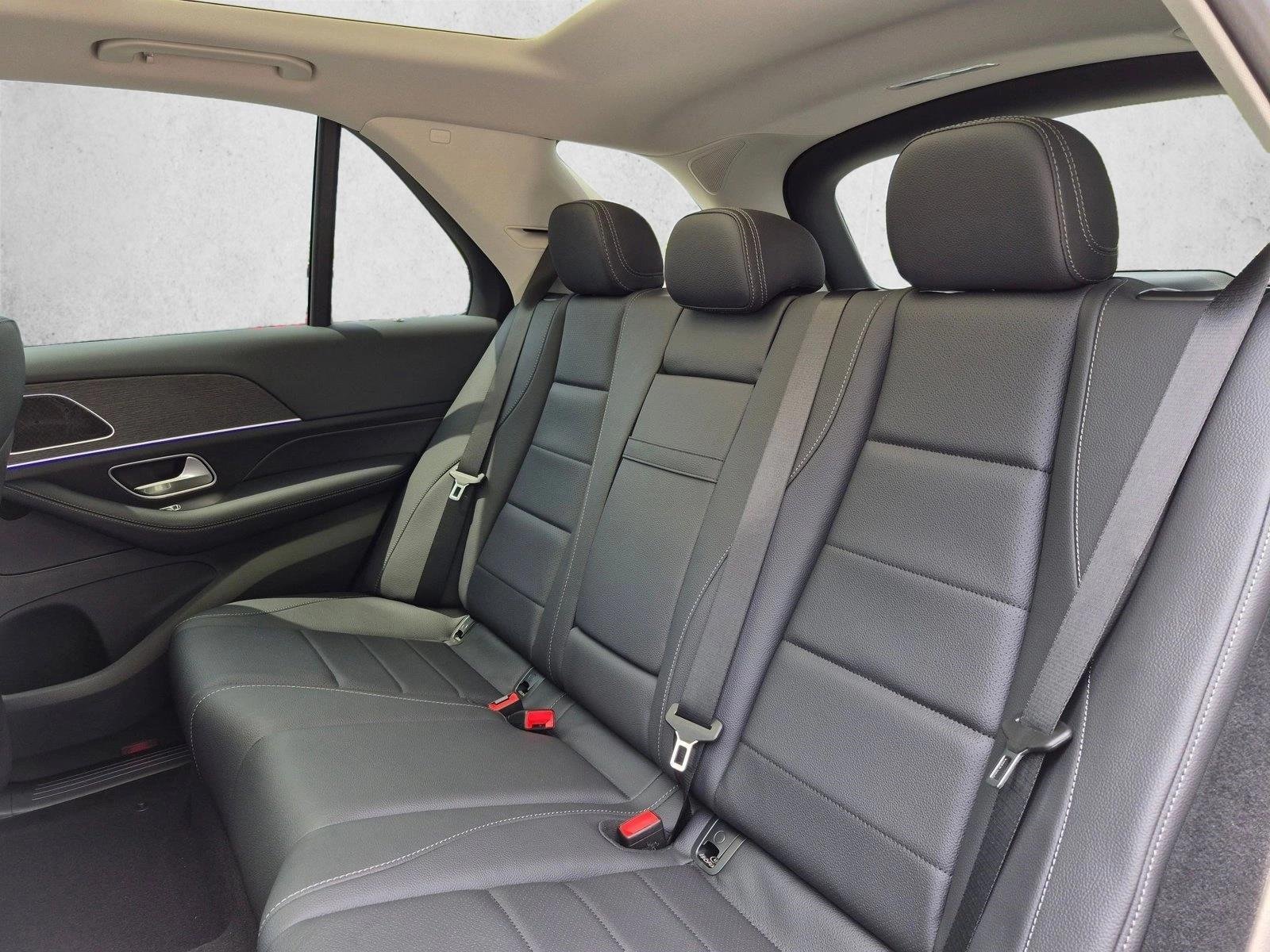 New 2026 Black Mercedes-Benz GLE350 image 16