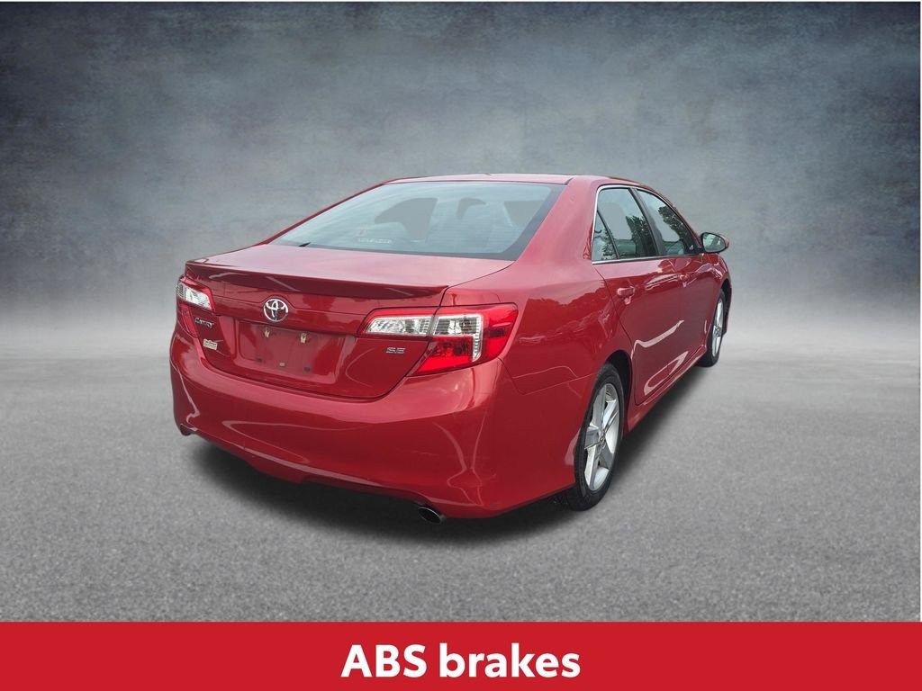 Used 2014 Red Toyota SE image 6