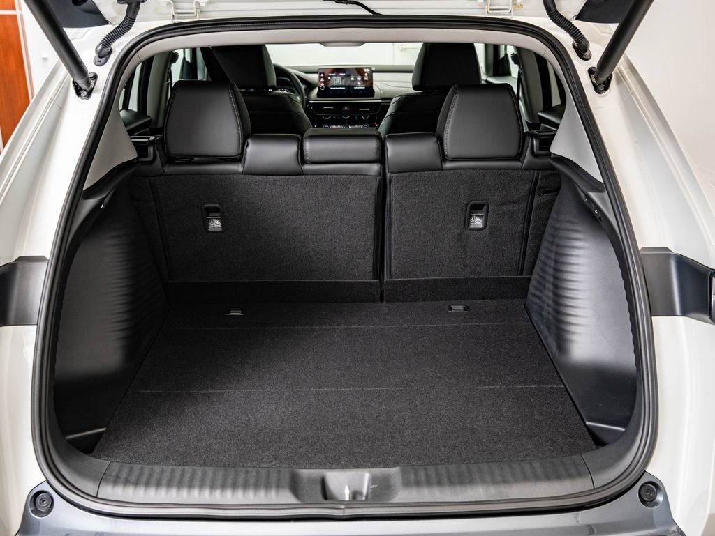 New 2026 Platinum White Pearl Acura AWD image 19
