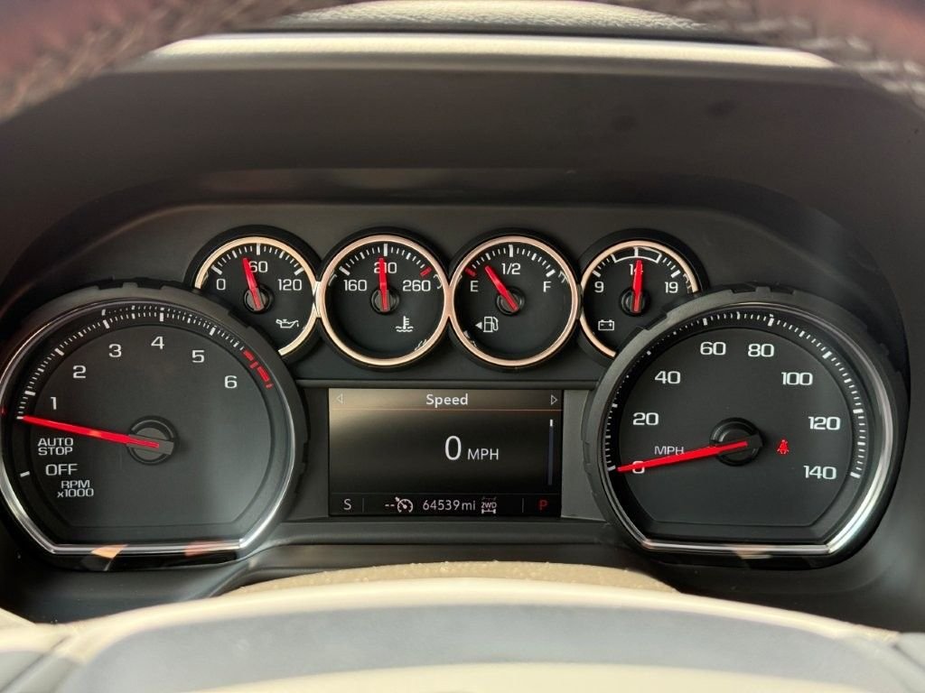 Used 2024 White Chevrolet LS image 33