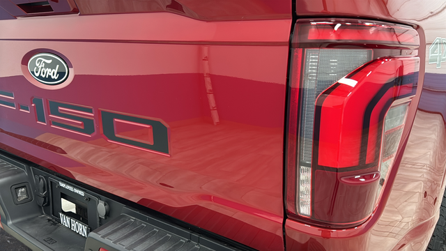 Used 2024 Rapid Red Metallic Tinted Clearcoat Ford Lariat image 44