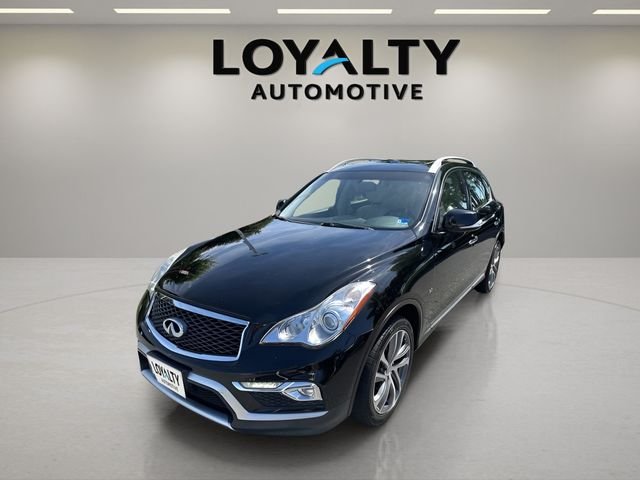 Used 2017 Black INFINITI Base image 2