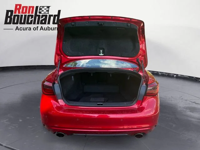 Used 2023 Red INFINITI LUXE image 39
