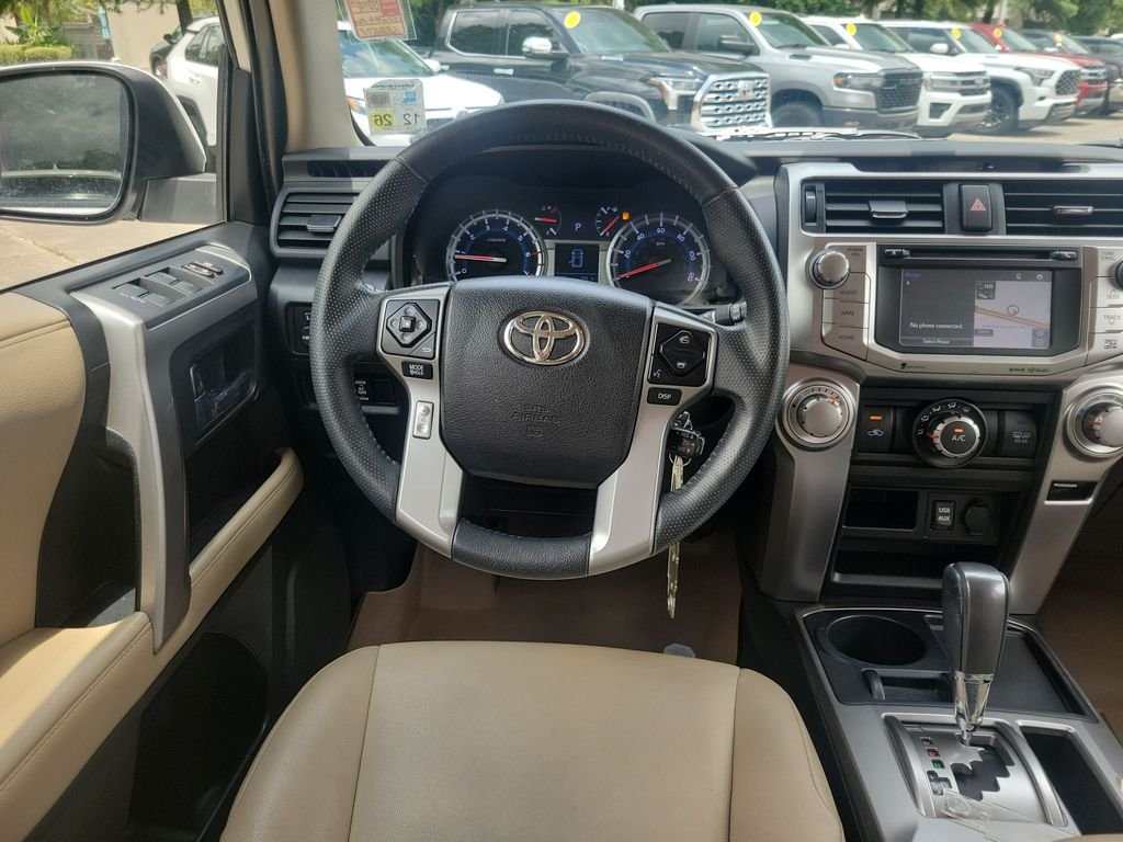 Used 2017 White Toyota SR5 Premium image 18