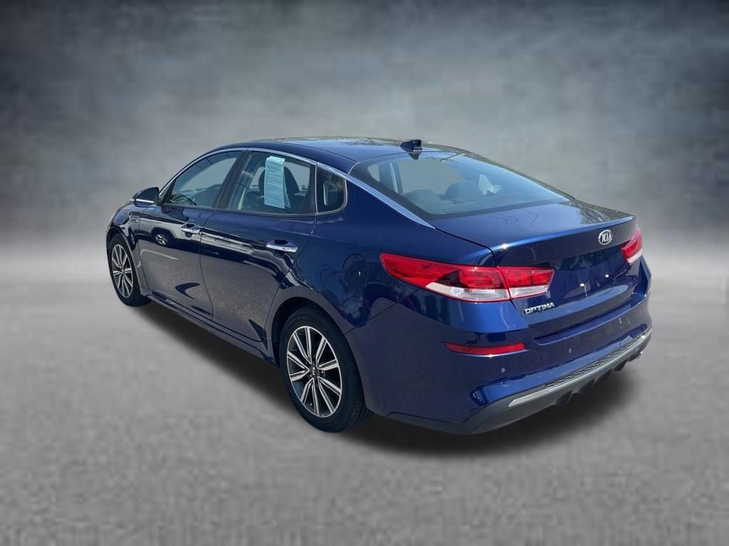 Used 2019 Horizon Blue Kia LX image 3