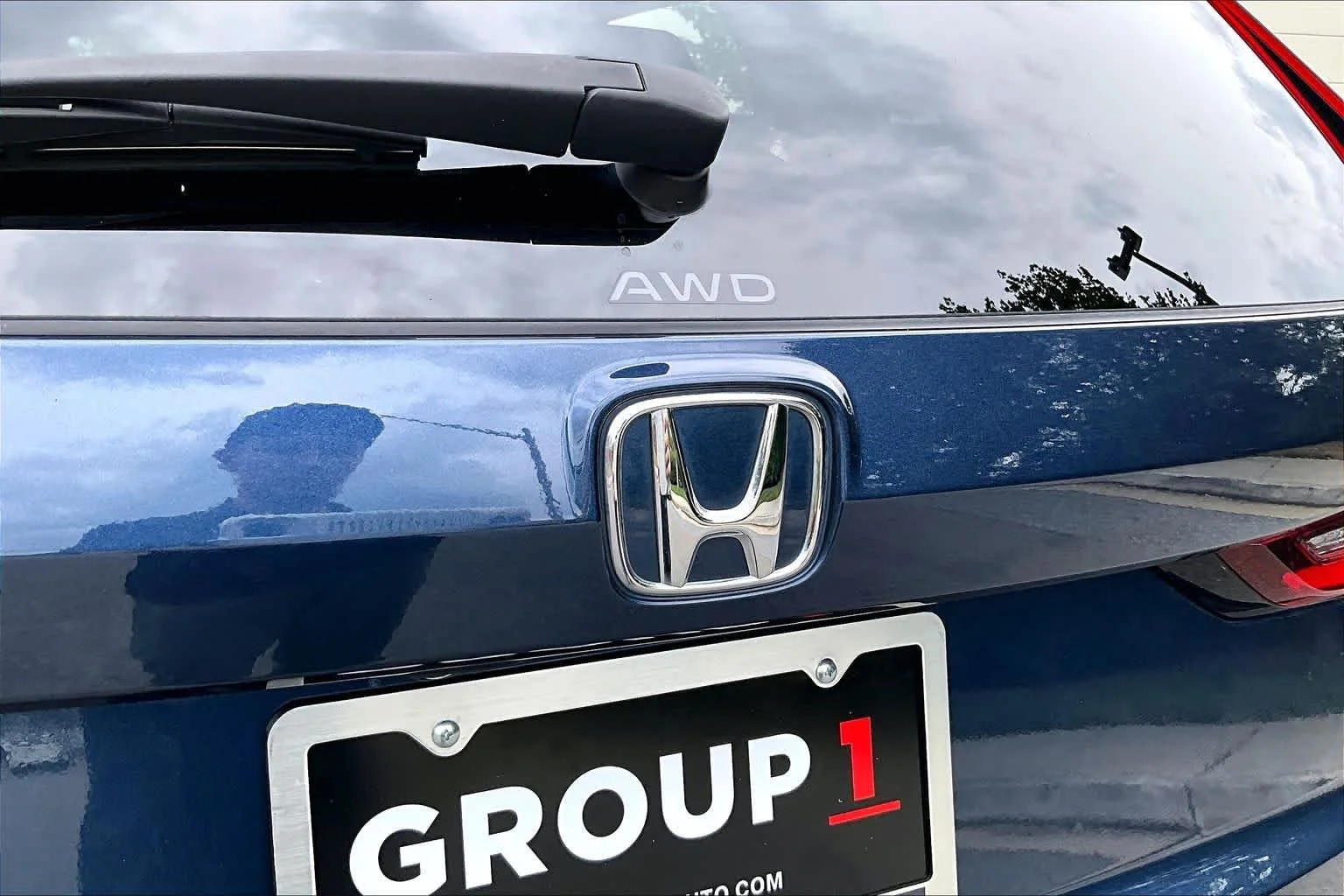 Used 2024 Canyon River Blue Metallic Honda EX-L image 31