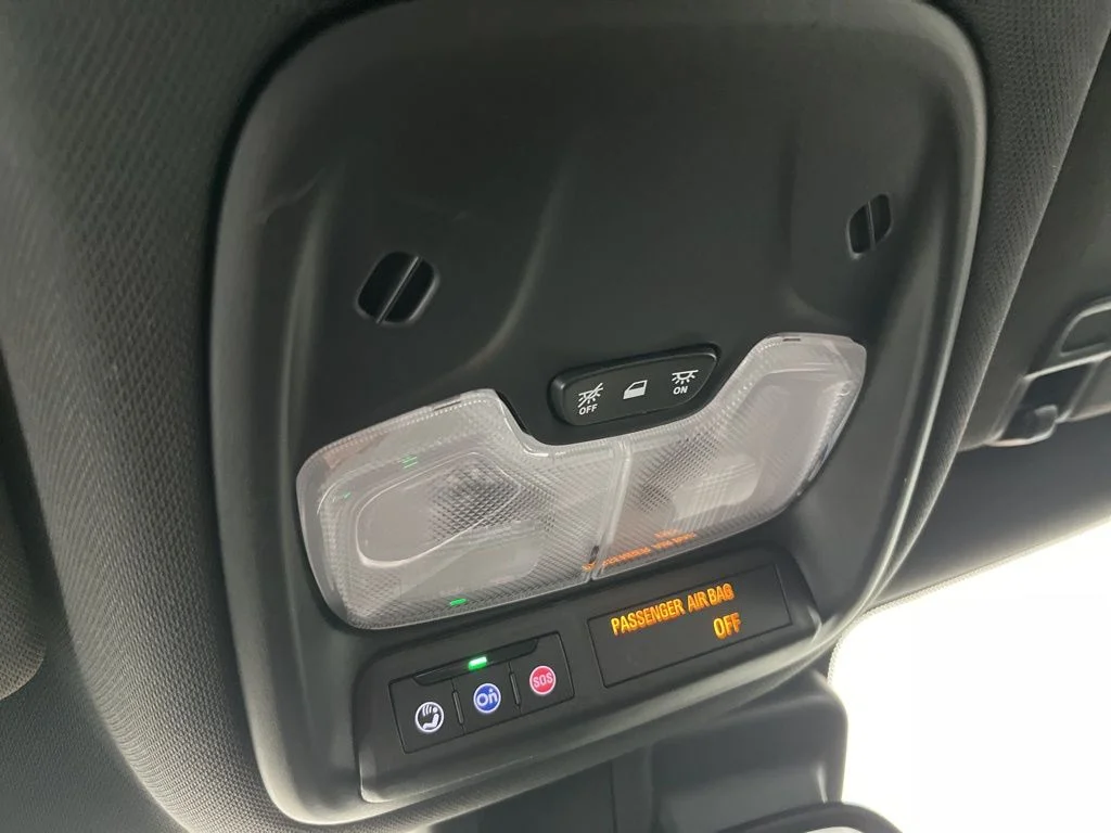 Used 2023 White Chevrolet ACTIV image 16