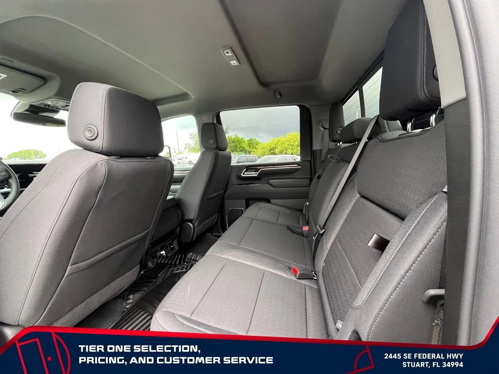 New 2026 Summit White GMC SLE image 12