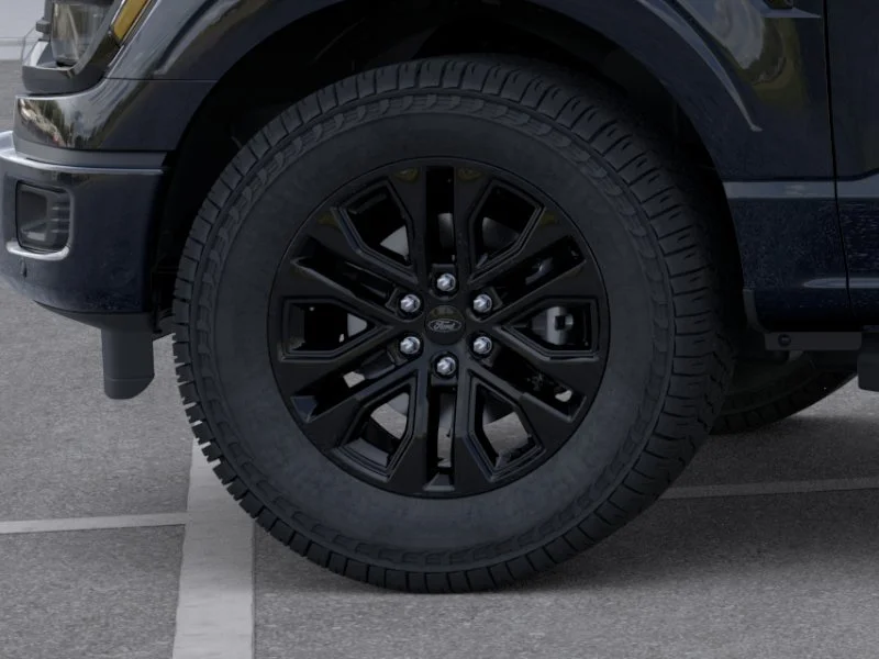 New 2026 Agate Black Metallic Ford XLT image 41