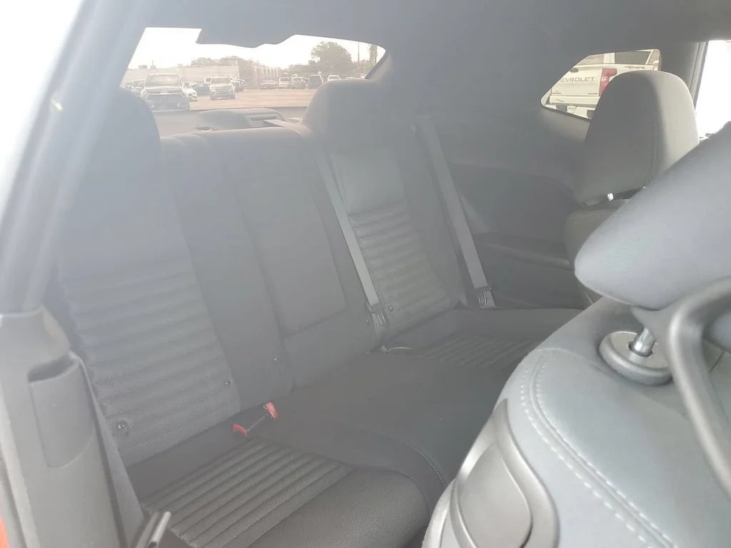 Used 2014 Red Dodge R/T image 25