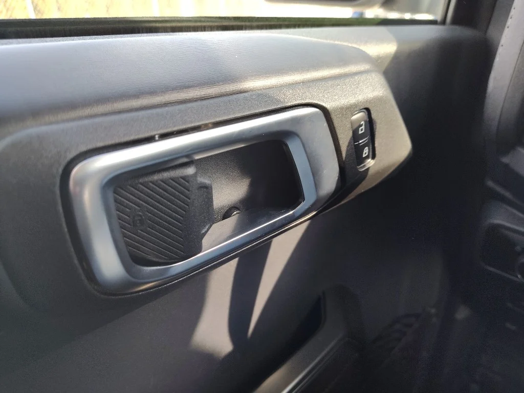Used 2025 Oxford White Ford Badlands image 14