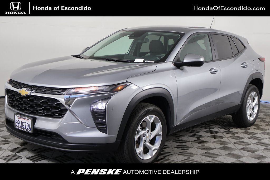 2024 Chevrolet Trax LS