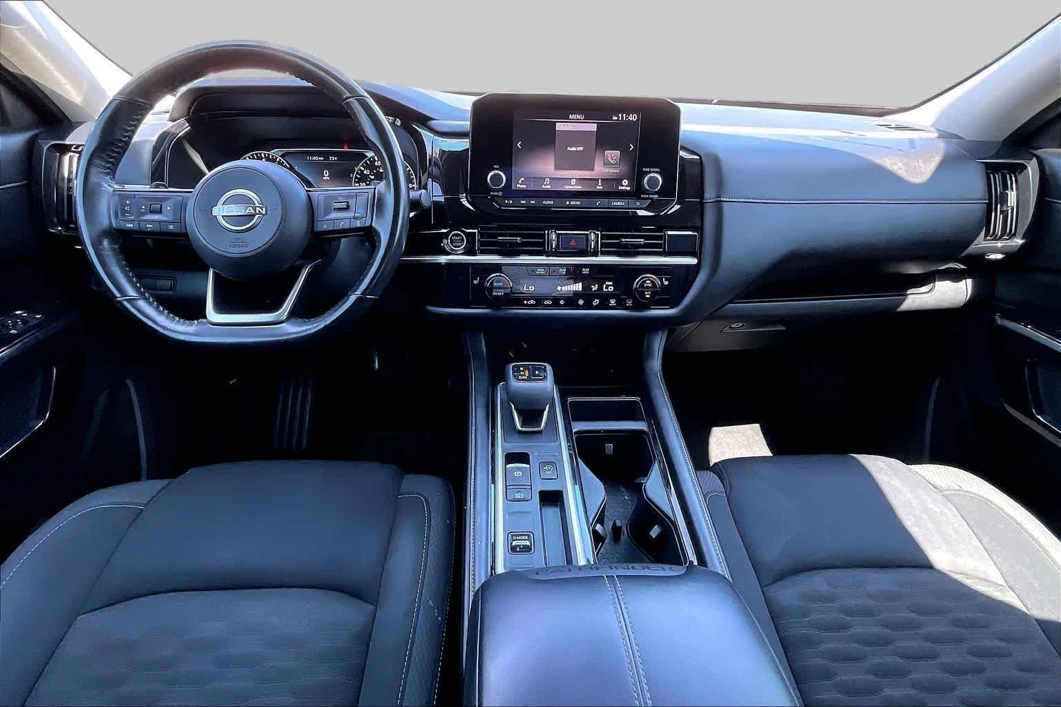 Used 2022 Deep Ocean Blue Pearl Nissan SV image 15