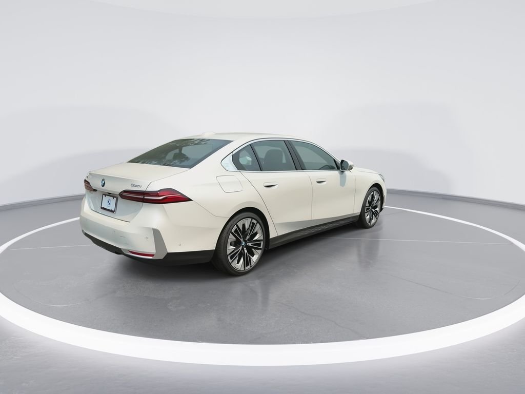 New 2027 White BMW 530i xDrive image 8