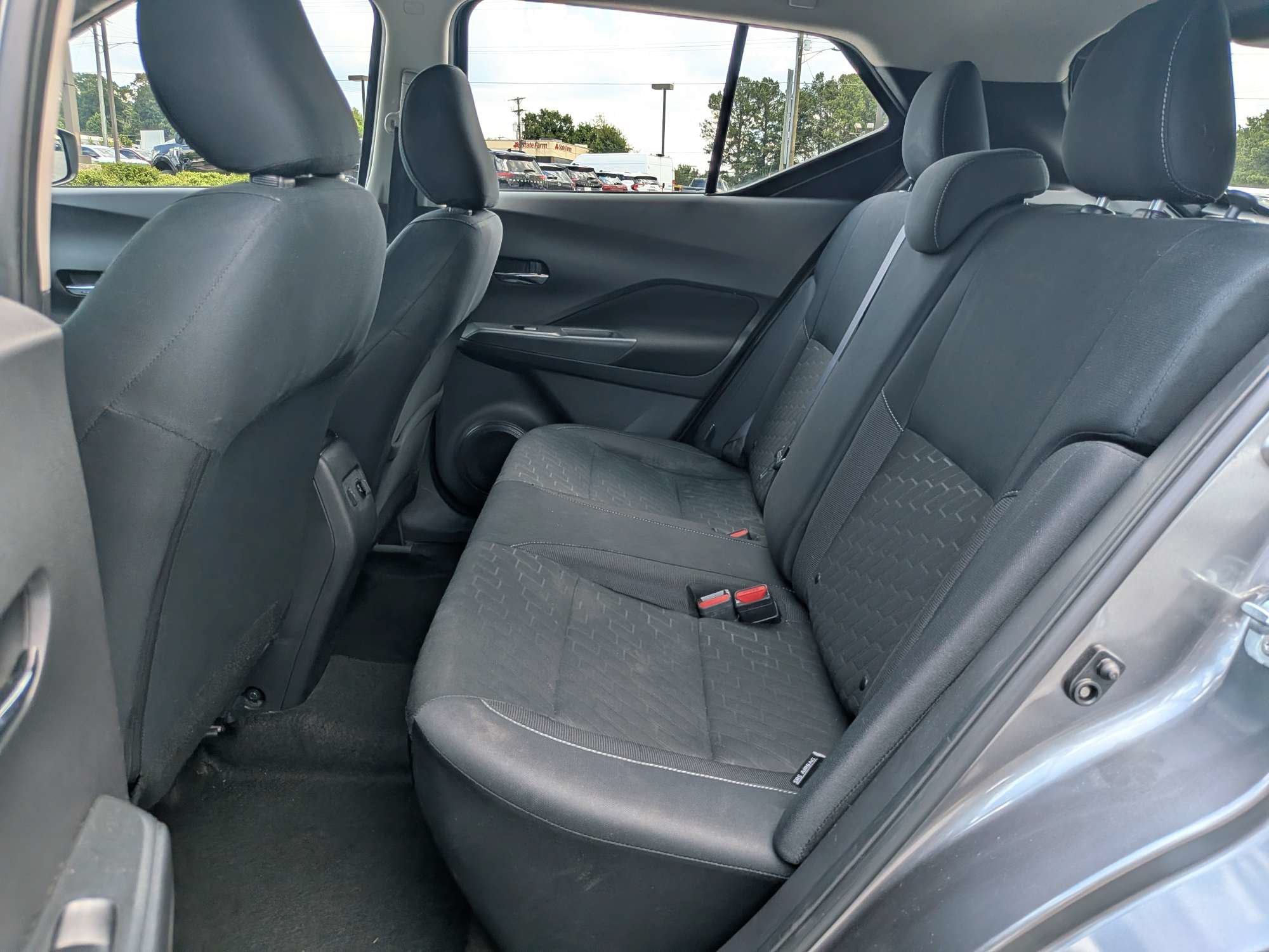 Used 2024 Gray Nissan SV image 12