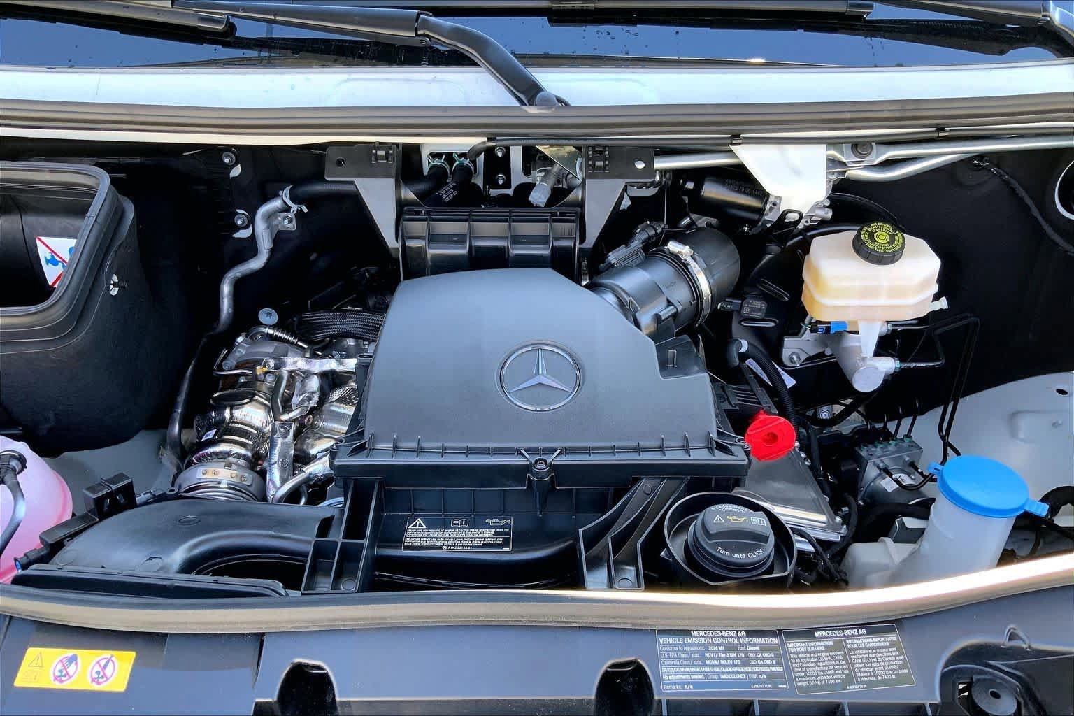 New 2026 Arctic White Mercedes-Benz  image 21