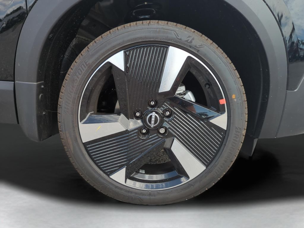 New 2026 Black Nissan SR image 27
