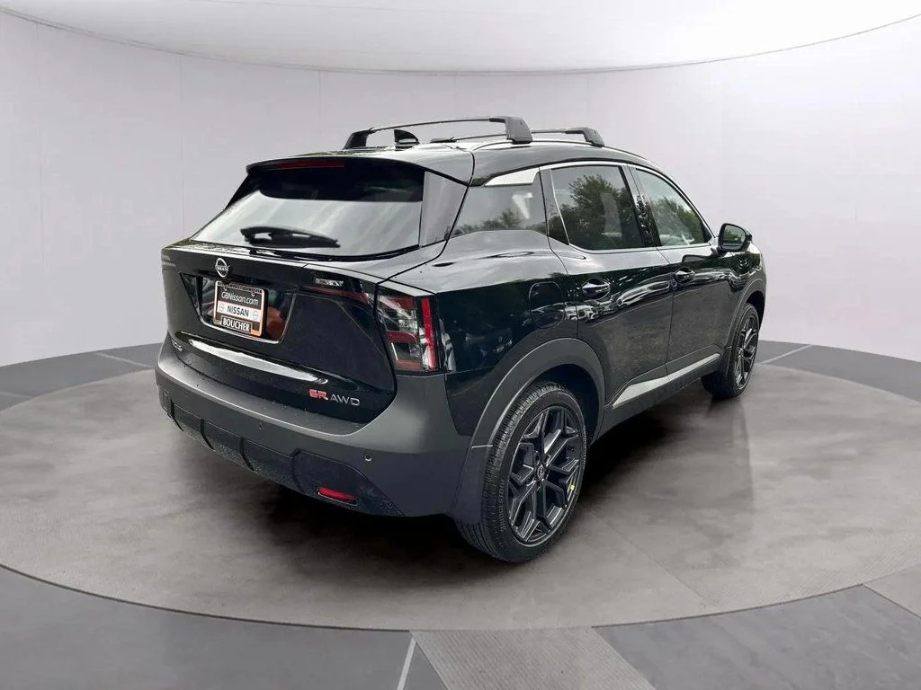2026 Nissan KICKS SR AWD - Photo 3