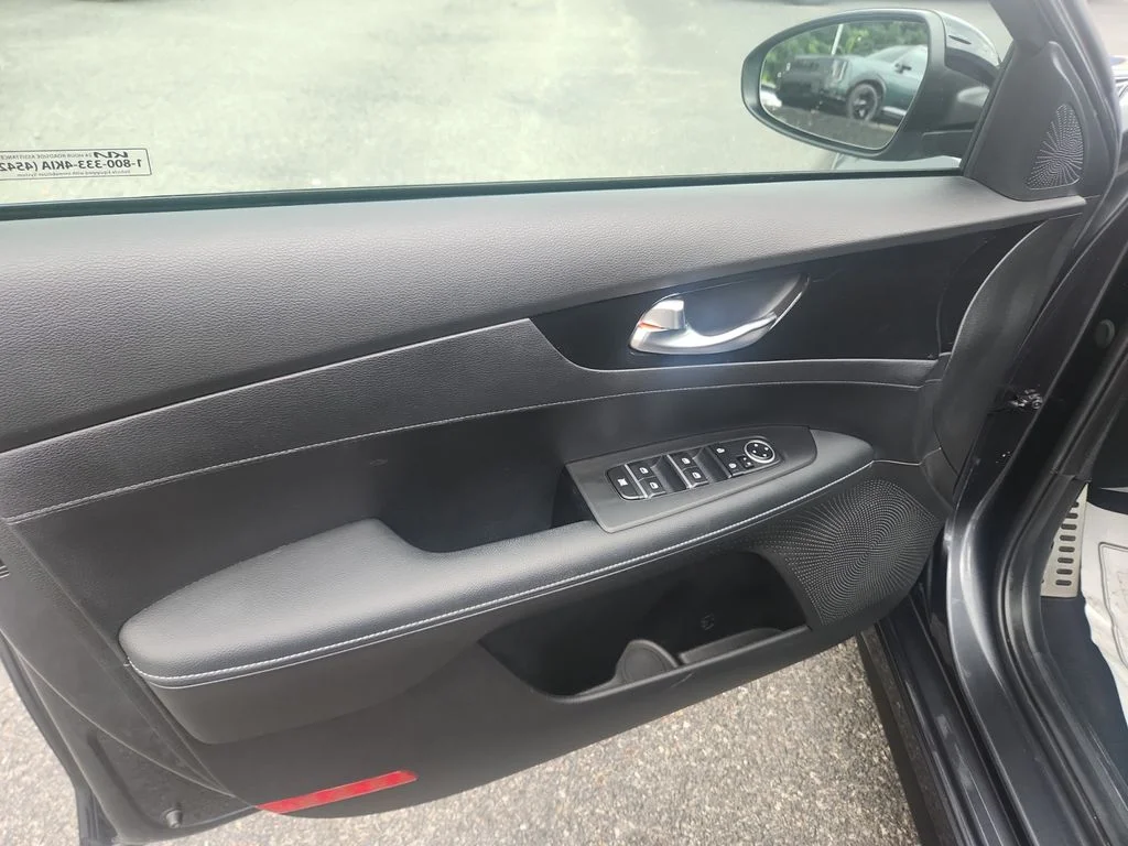 Used 2023 Gray Kia GT-Line image 11
