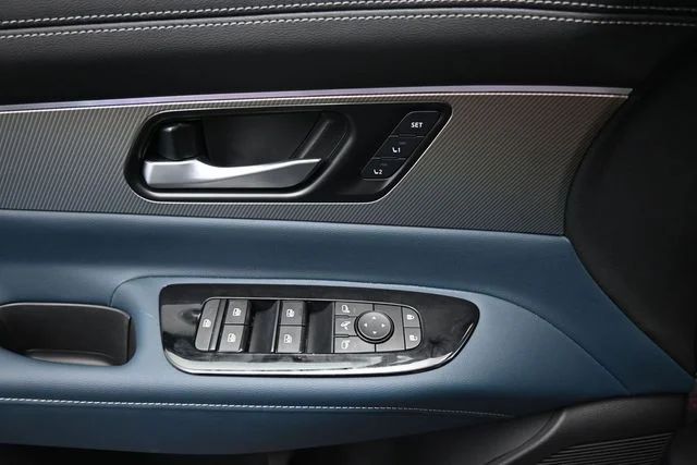 New 2026 Gun Metallic Nissan Platinum image 17
