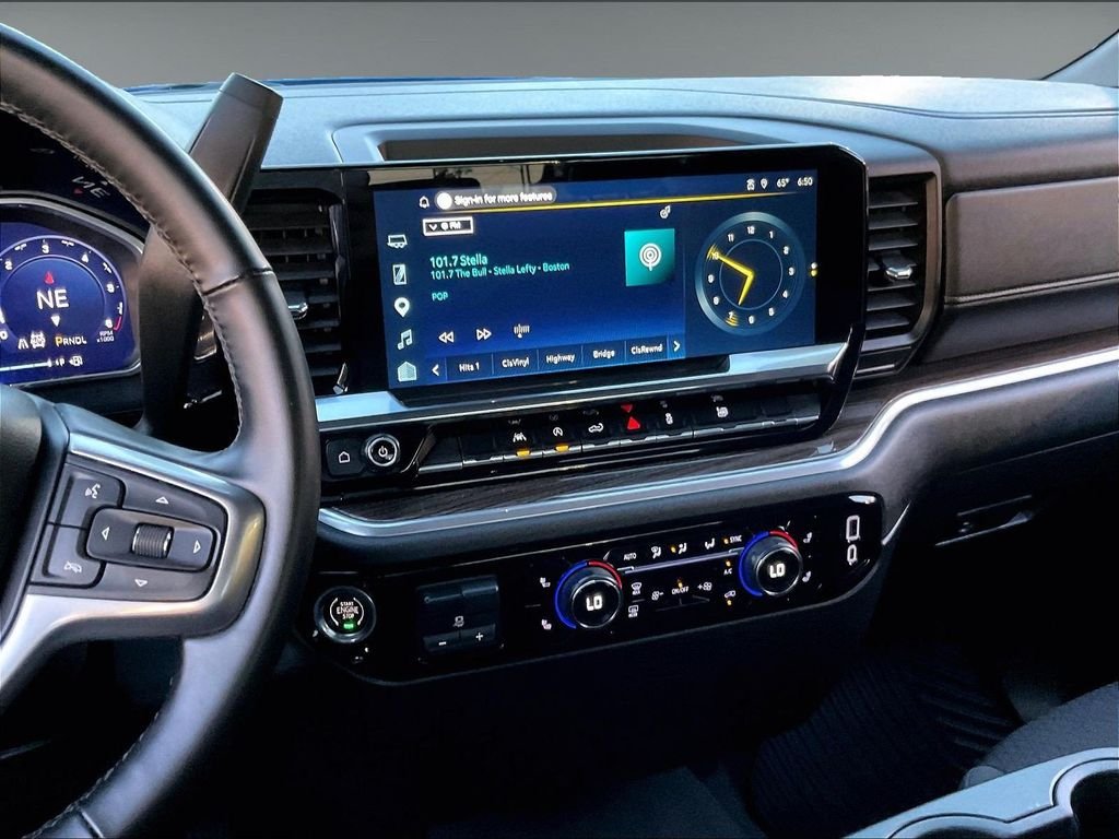 Used 2026 Blue Chevrolet LT image 18