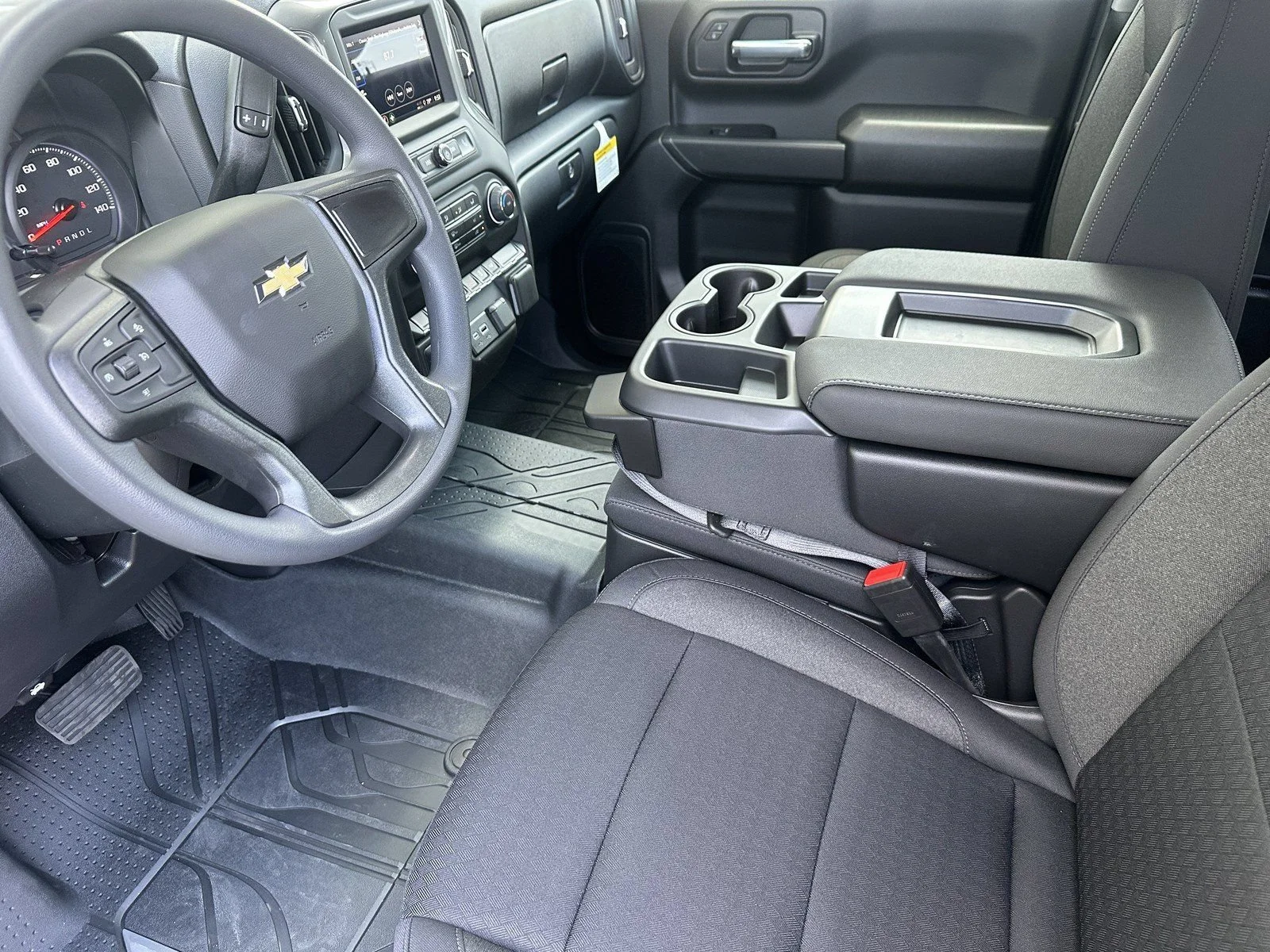 2026 Chevrolet Silverado 1500 Custom - Photo 10