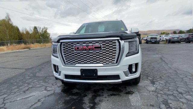 Certified Used 2023 WHITE FROST TRICOAT GMC Denali image 3