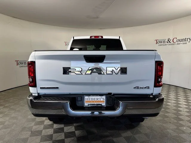 Used 2026 White Ram Big Horn image 8
