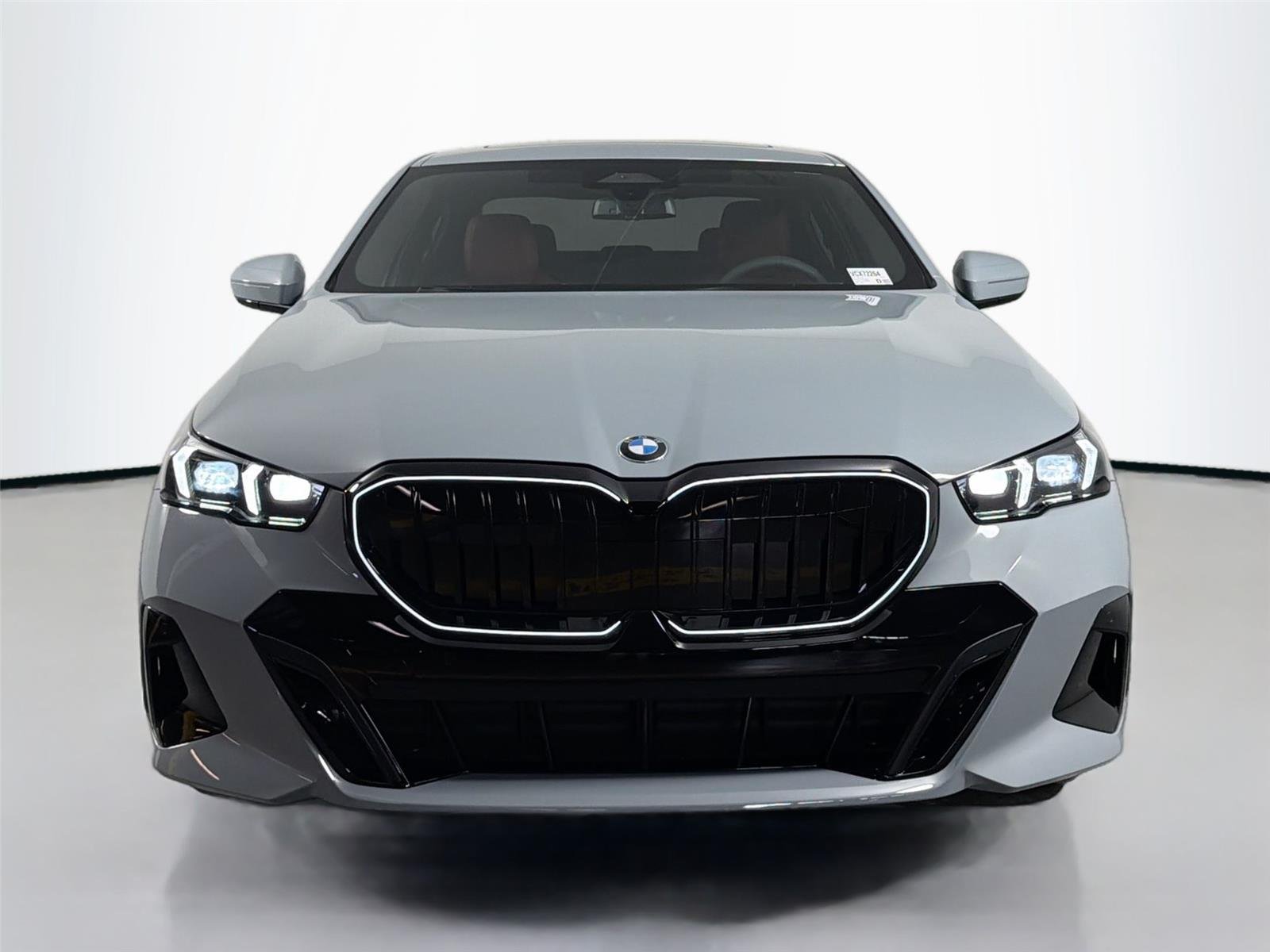 New 2027 Brooklyn Grey Metallic BMW 530i image 4