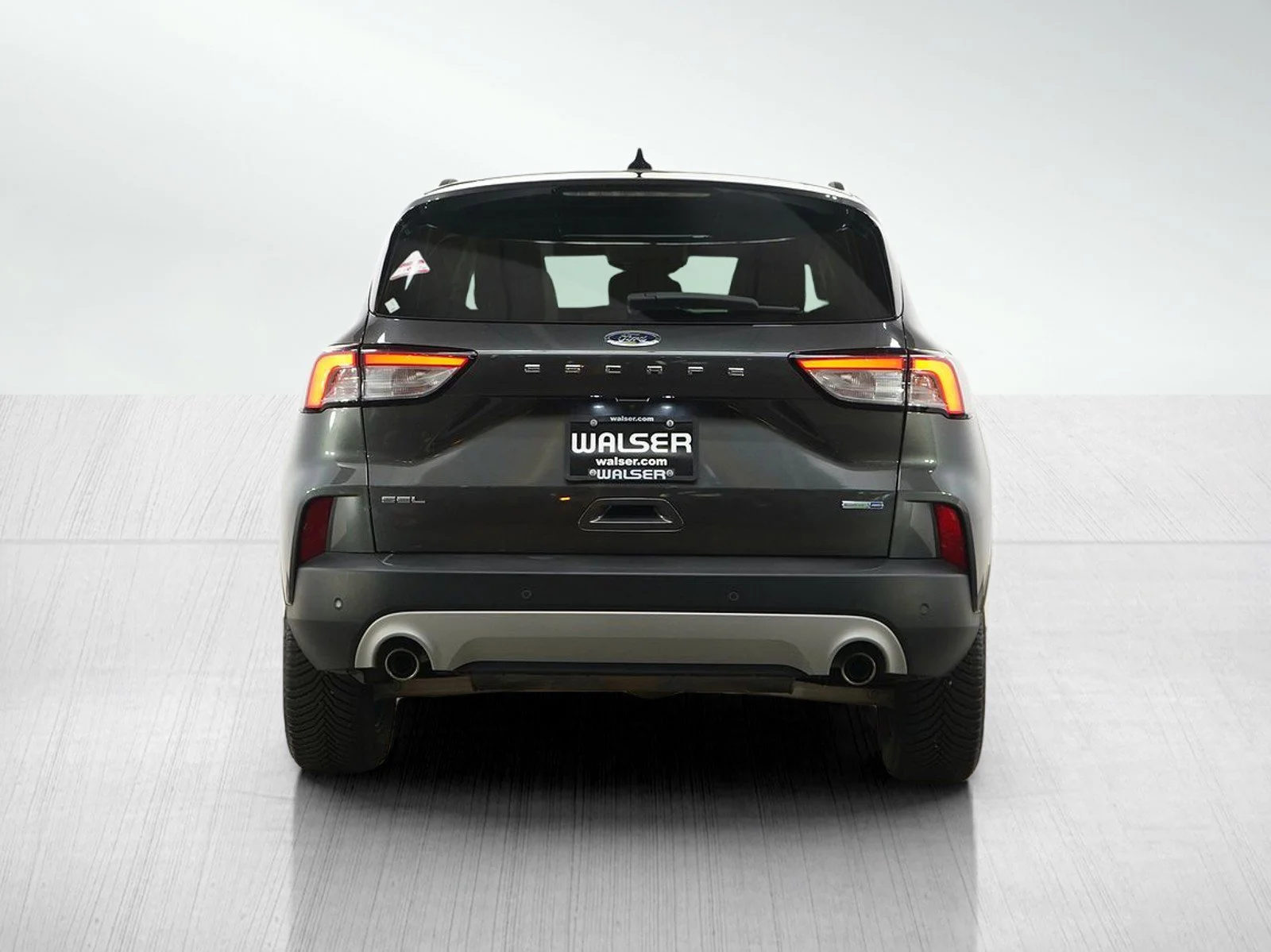 Used 2020 Magnetic Metallic Ford SEL image 4