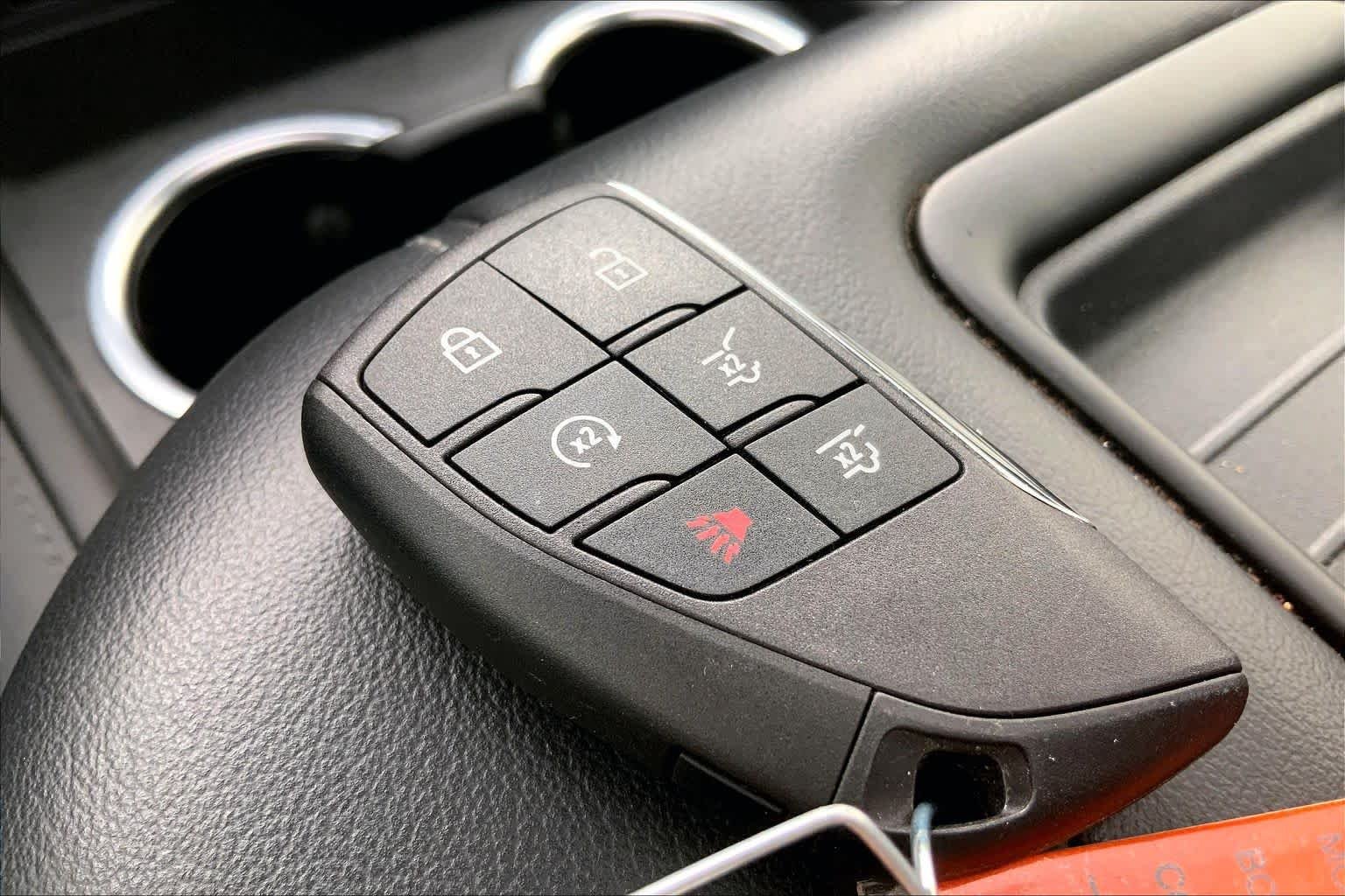 Used 2024 Radiant Red Tintcoat Chevrolet Z71 image 15