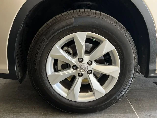 Used 2016 Satin Cashmere Metallic Lexus 350 image 9
