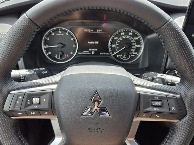 New 2026 Gray Mitsubishi LE 1.5T 2WD image 12