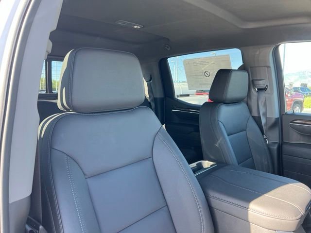 New 2026 Summit White Chevrolet LT Trail Boss image 31