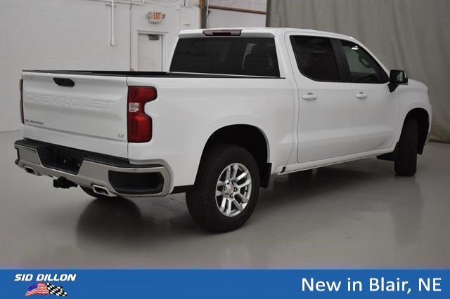 New 2026 Summit White Chevrolet LT image 13