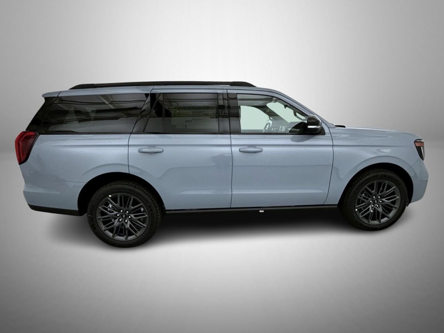 New 2027 Glacier Gray Metallic Tri-Coat Ford Platinum image 4