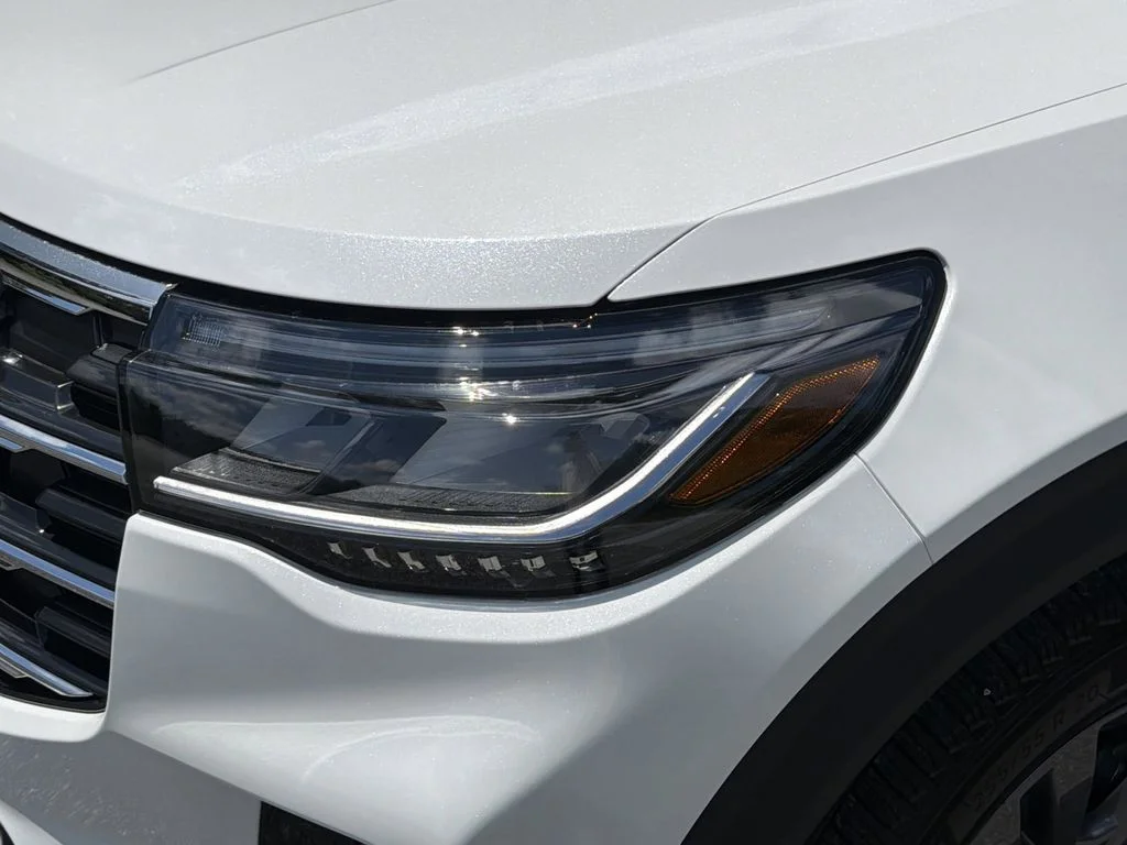 New 2026 Star White Metallic Tri-Coat Ford Active image 66
