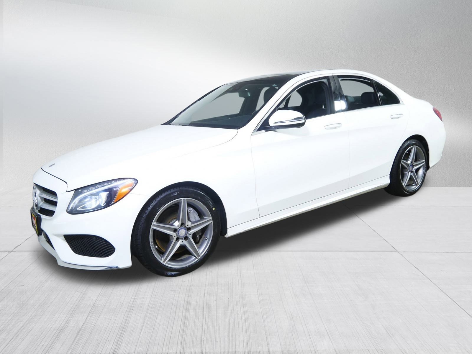 2017 Mercedes Benz C 300 4MATIC photo 3
