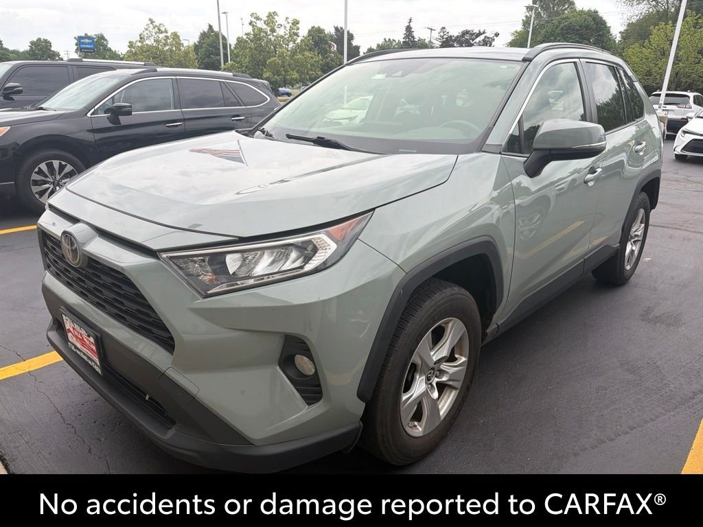 Used 2019 Green Toyota XLE image 2