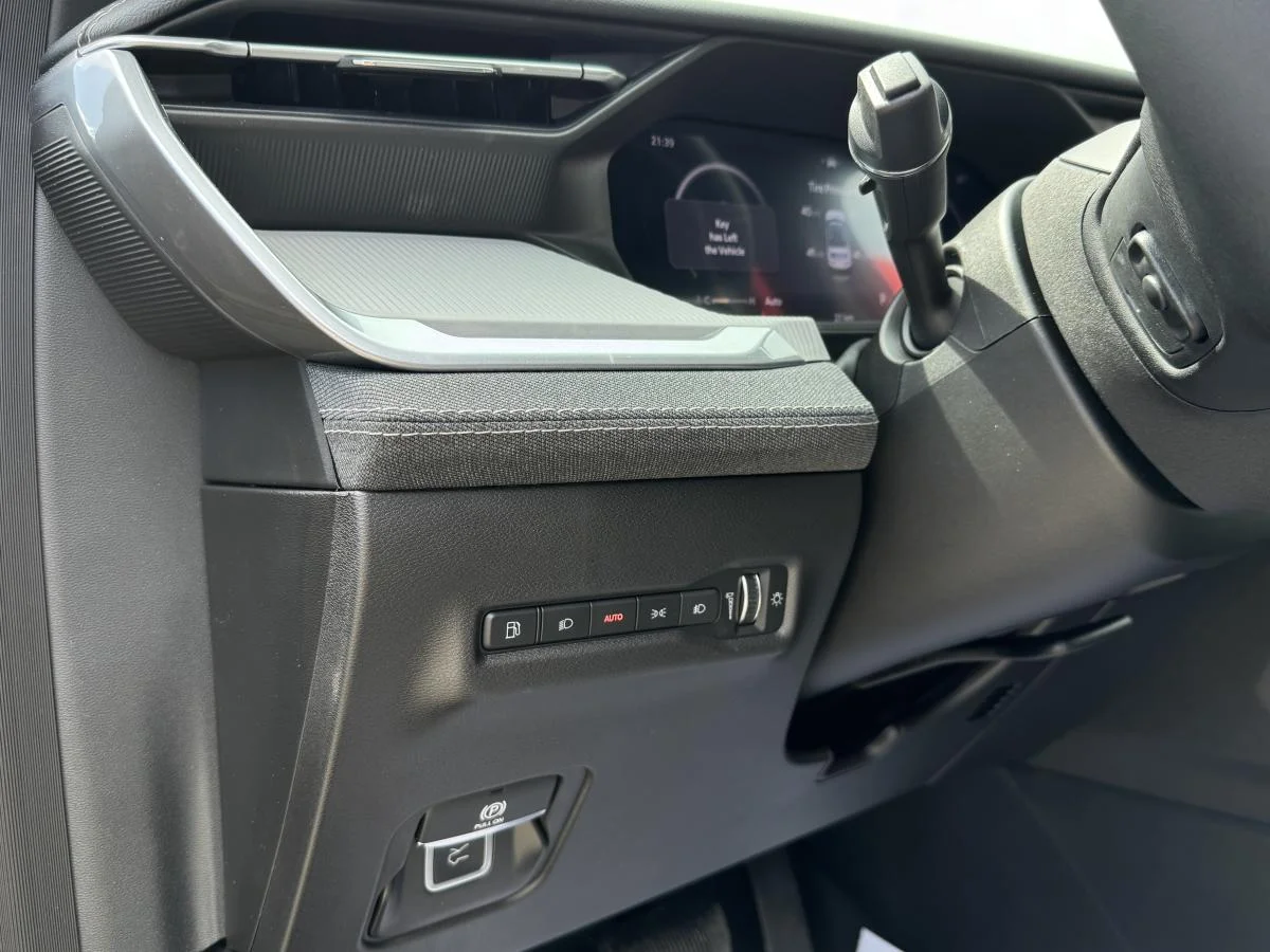 New 2026 41 (pj5) Jeep Laredo image 15