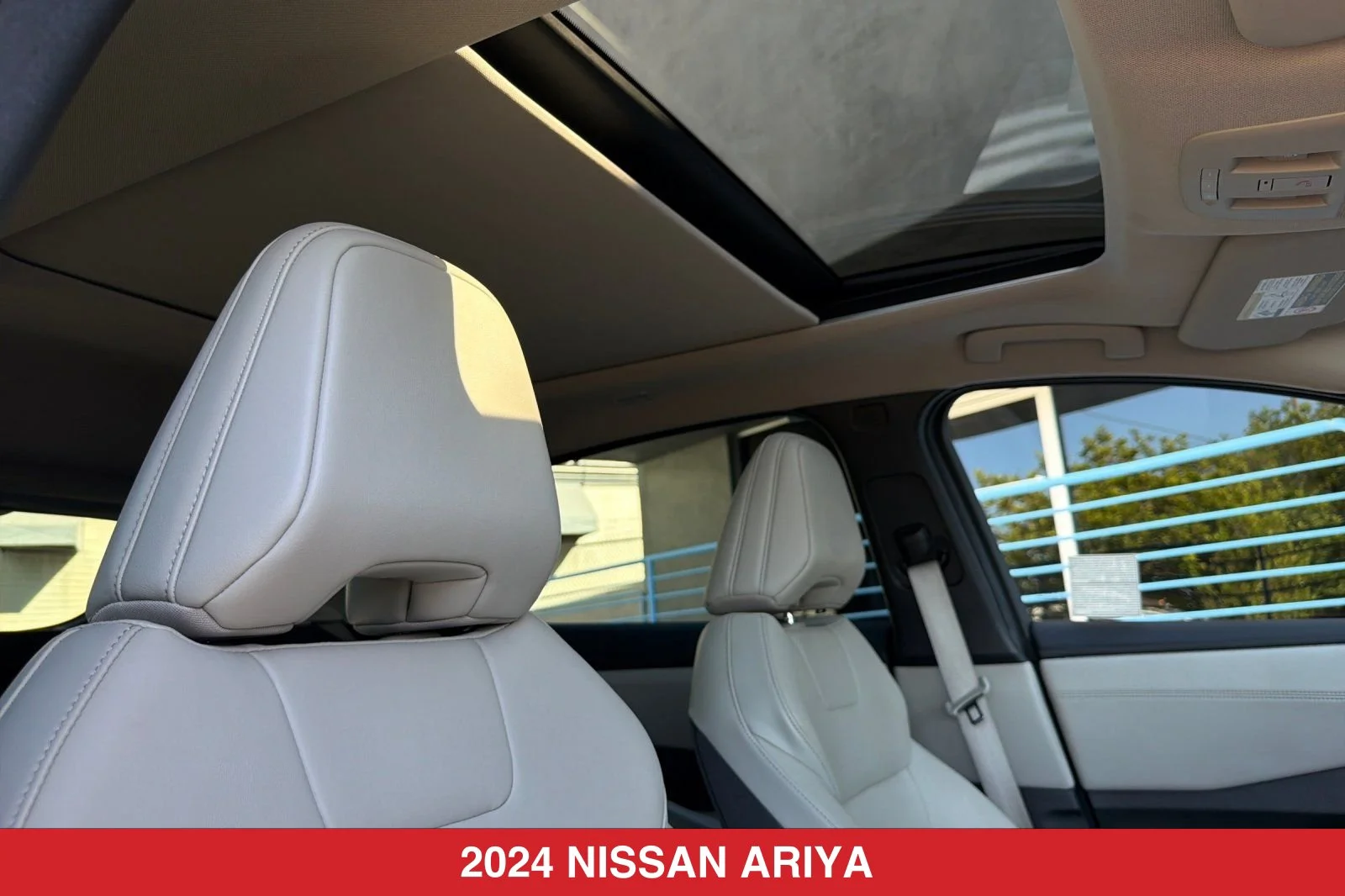Used 2024 Black Nissan EVOLVE+ image 18